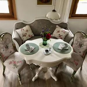 Rosenhuesli Apartment